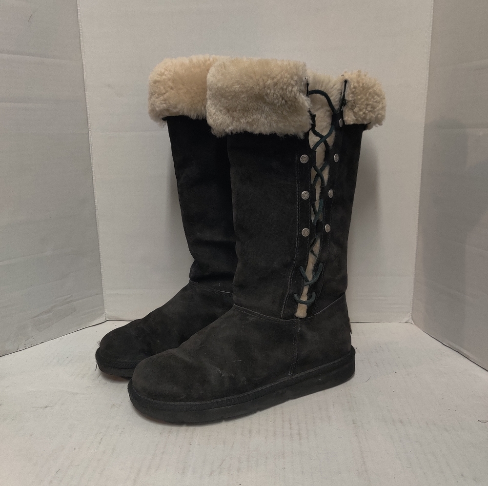 Ugh Australia w black sheepskin suede tall boots sz 7